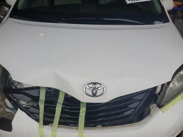 Photo 12 from auction – 2011 TOYOTA SIENNA LE with VIN 5TDKK3DC9BS164727