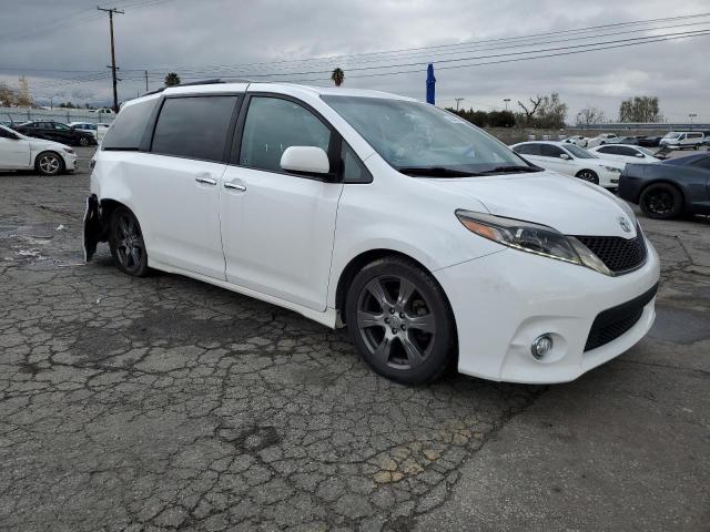 Photo 4 from auction – 2017 TOYOTA SIENNA SE with VIN 5TDXZ3DC5HS814289