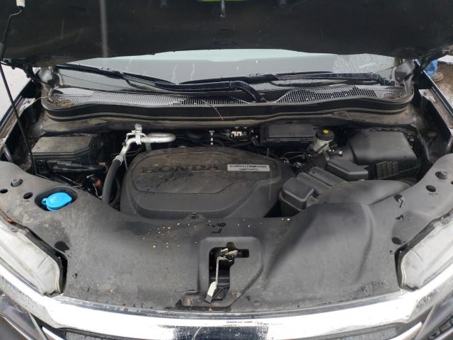 Photo 11 from auction – 2018 HONDA PILOT TOUR with VIN 5FNYF6H95JB009478