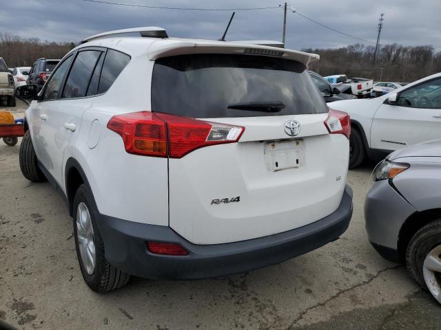 Zdjęcie 2 z aukcji – 2015 TOYOTA RAV4 LE z VIN JTMZFREV4FD045989