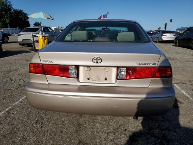 Photo 6 from auction – 2001 TOYOTA CAMRY CE with VIN 4T1BG22K91U072447
