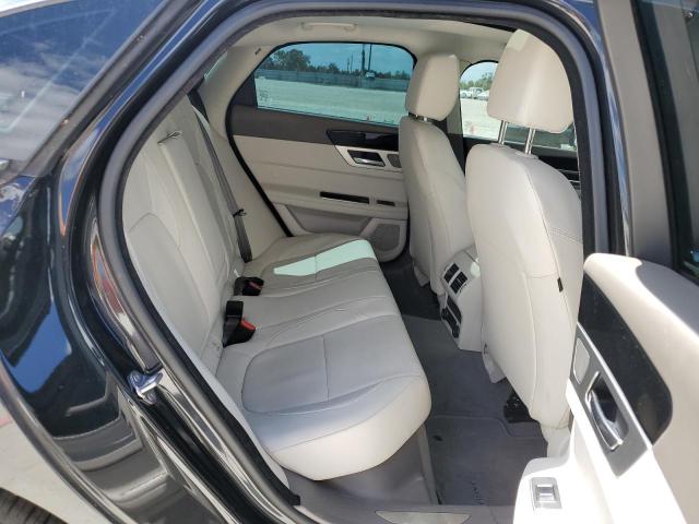 Photo 10 from auction – 2018 JAGUAR XF PREMIUM with VIN SAJBD4FX7JCY55692