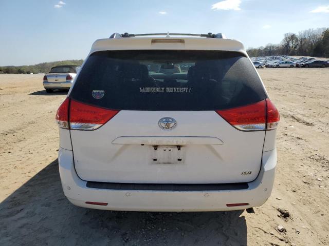 Photo 6 from auction – 2011 TOYOTA SIENNA XLE with VIN 5TDYK3DC3BS165432