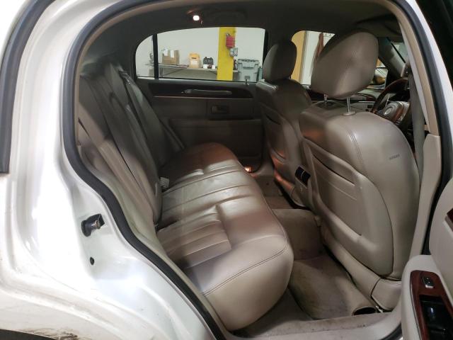 Photo 10 from auction – 2003 LINCOLN TOWN CAR S with VIN 1LNHM82W13Y658287