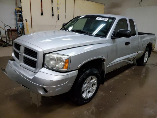 DODGE DAKOTA SLT 2007 with VIN 1D7HW42K37S159543 - Photo from auction
