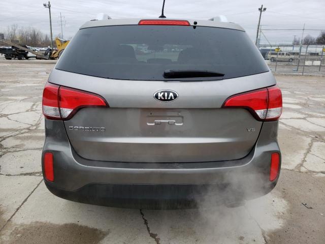 Photo 6 from auction – 2015 KIA SORENTO LX with VIN 5XYKTDA78FG647882