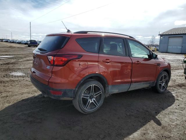 Photo 3 from auction – 2019 FORD ESCAPE SEL with VIN 1FMCU9HDXKUC01778