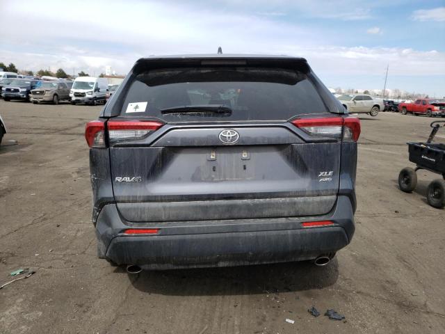 Photo 6 from auction – 2020 TOYOTA RAV4 XLE with VIN JTMP1RFV8LD530877