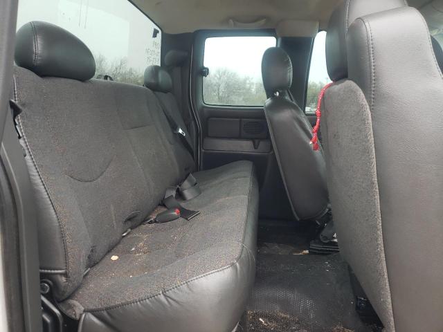 Photo 10 from auction – 2005 CHEVROLET SILVERADO with VIN 1GCEC19Z85Z287000