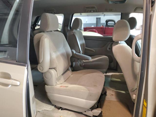 Photo 11 from auction – 2004 TOYOTA SIENNA CE with VIN 5TDZA23C04S060157