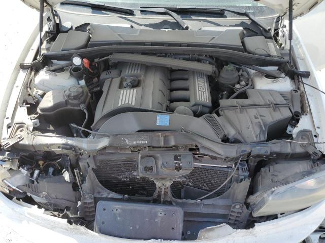 Photo 11 from auction – 2009 BMW 128 I with VIN WBAUP73599VK75005