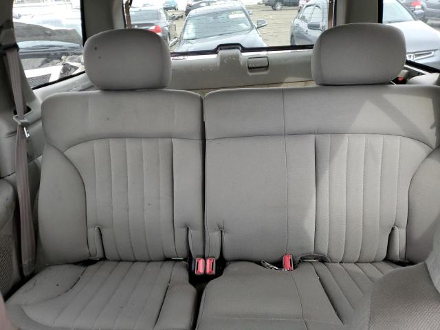 Photo 10 from auction – 2004 CHEVROLET BLAZER with VIN 1GNDT13X14K166360