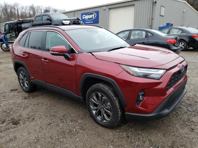 Photo 4 from auction – 2022 TOYOTA RAV4 XLE P with VIN 4T3B6RFV2NU074697