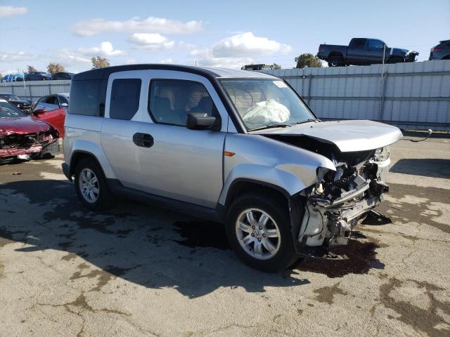Photo 4 from auction – 2010 HONDA ELEMENT EX with VIN 5J6YH1H76AL006155