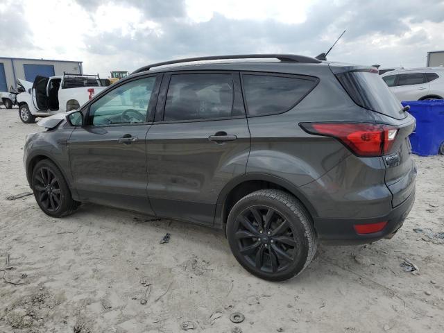 Photo 2 from auction – 2019 FORD ESCAPE SE with VIN 1FMCU0GD4KUC03023