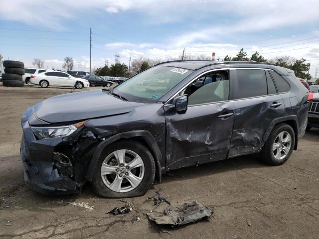TOYOTA RAV4 XLE 2020 with VIN JTMP1RFV8LD530877 - Photo from auction