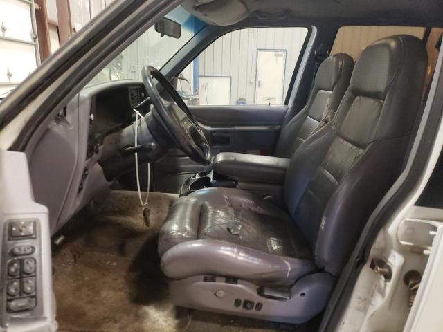 Photo 7 from auction – 1993 FORD EXPLORER 4 with VIN 1FMDU34X6PUC67530