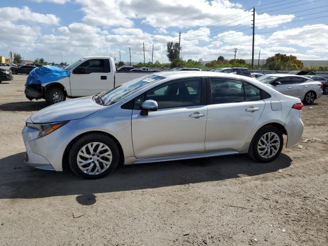 TOYOTA COROLLA LE 2020 with VIN 5YFEPRAEXLP074844 - Photo from auction