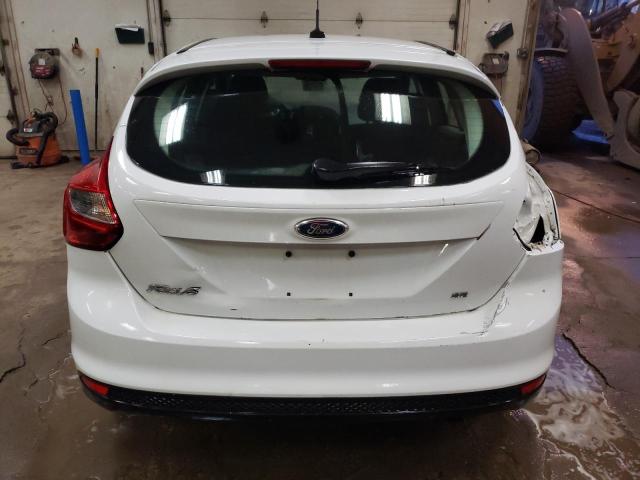 Photo 6 from auction – 2014 FORD FOCUS SE with VIN 1FADP3K22EL245830