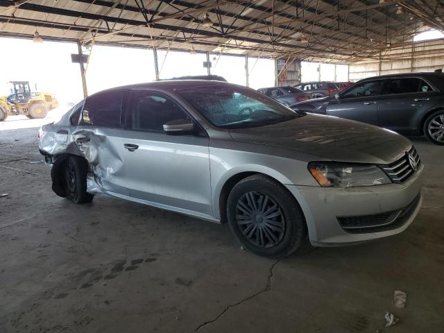Photo 4 from auction – 2014 VOLKSWAGEN PASSAT S with VIN 1VWAT7A31EC092980