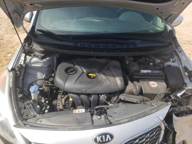 Photo 11 from auction – 2016 KIA FORTE LX with VIN KNAFK4A69G5504152