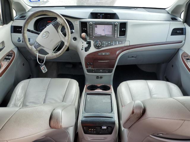 Photo 8 from auction – 2011 TOYOTA SIENNA XLE with VIN 5TDYK3DC6BS042840