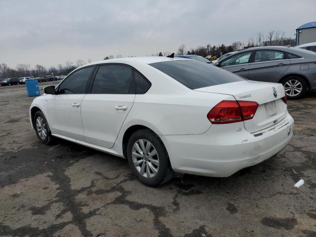 Photo 2 from auction – 2015 VOLKSWAGEN PASSAT S with VIN 1VWAT7A33FC061571