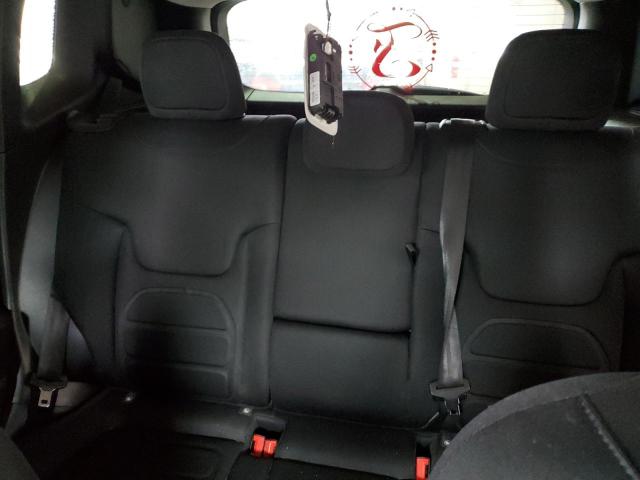 Photo 10 from auction – 2018 JEEP RENEGADE L with VIN ZACCJBBB0JPH30877