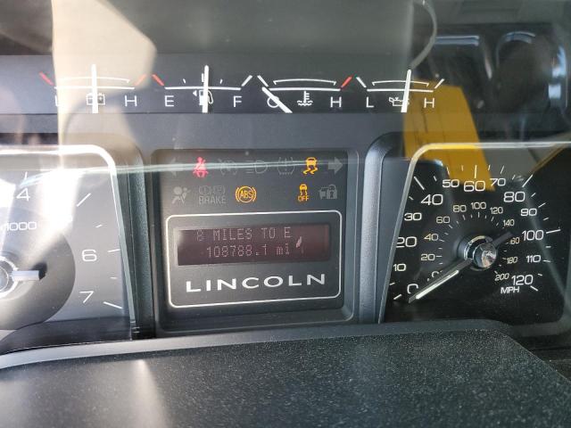Photo 9 from auction – 2012 LINCOLN NAVIGATOR with VIN 5LMJJ2J54CEL07291