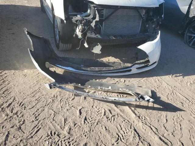 Photo 13 from auction – 2012 CHRYSLER TOWN & COU with VIN 2C4RC1BG1CR189928