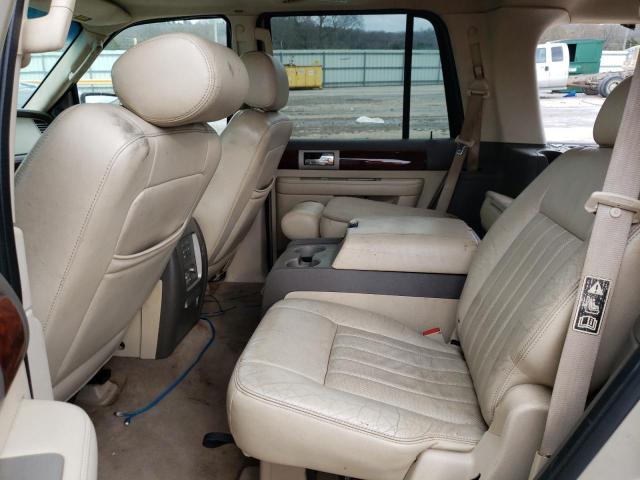 Photo 11 from auction – 2004 LINCOLN NAVIGATOR with VIN 5LMFU28R84LJ07579