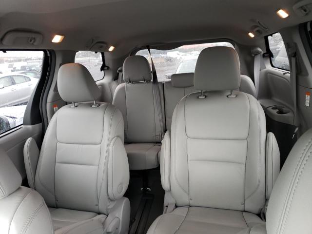 Photo 10 from auction – 2017 TOYOTA SIENNA XLE with VIN 5TDDZ3DC2HS156627
