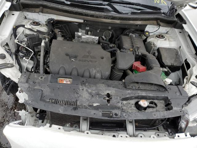 Photo 11 from auction – 2014 MITSUBISHI OUTLANDER with VIN JA4AZ3A32EZ014144