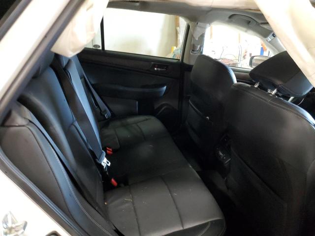 Photo 11 from auction – 2018 SUBARU OUTBACK 2. with VIN 4S4BSANC0J3343592