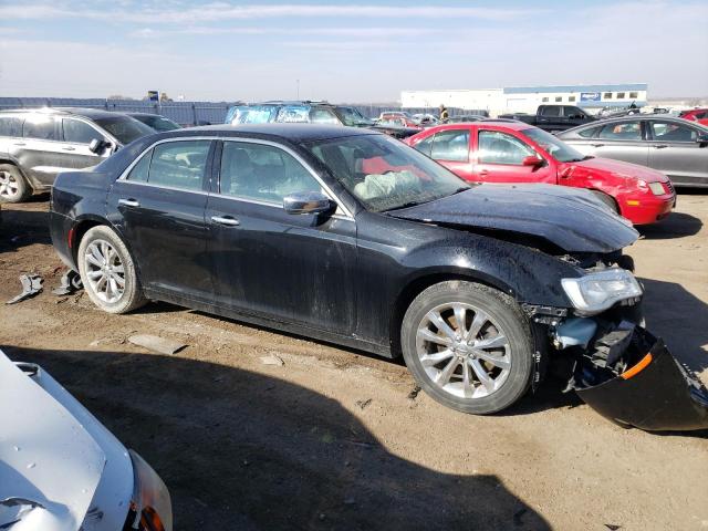 Photo 4 from auction – 2018 CHRYSLER 300 LIMITE with VIN 2C3CCAKG0JH144377