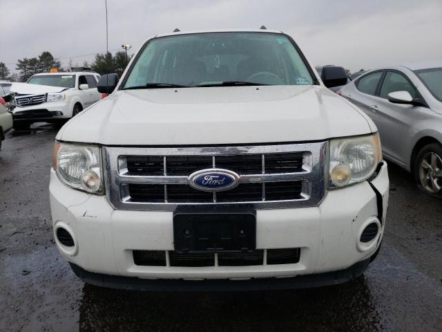 Photo 5 from auction – 2010 FORD ESCAPE XLS with VIN 1FMCU0C75AKB63111