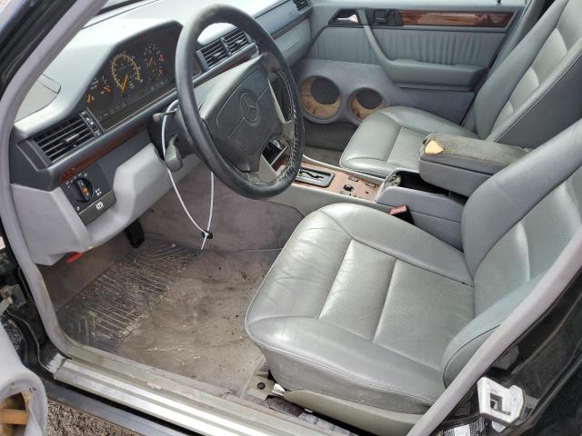 Photo 7 from auction – 1995 MERCEDES-BENZ E 320 BASE with VIN WDBEA32E5SC264151
