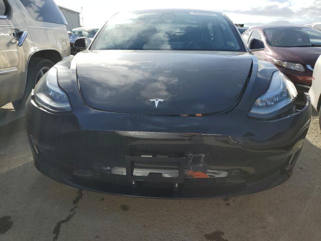 Photo 5 from auction – 2018 TESLA MODEL 3 with VIN 5YJ3E1EB3JF183640
