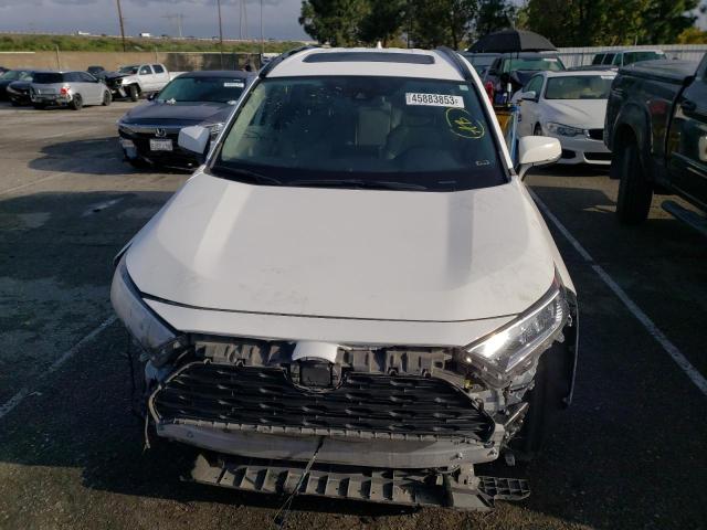 Photo 5 from auction – 2020 TOYOTA RAV4 XLE P with VIN JTMC1RFV3LD520546