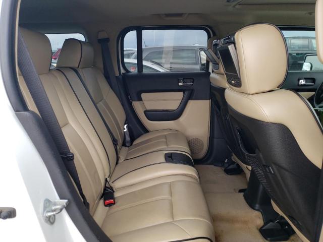 Photo 10 from auction – 2010 HUMMER H3 ALPHA with VIN 5GTMNLEP3A8118937