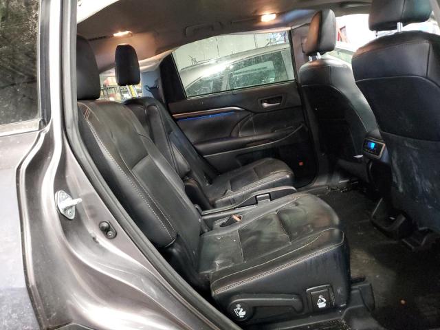 Photo 11 from auction – 2016 TOYOTA HIGHLANDER with VIN 5TDDKRFH2GS271226