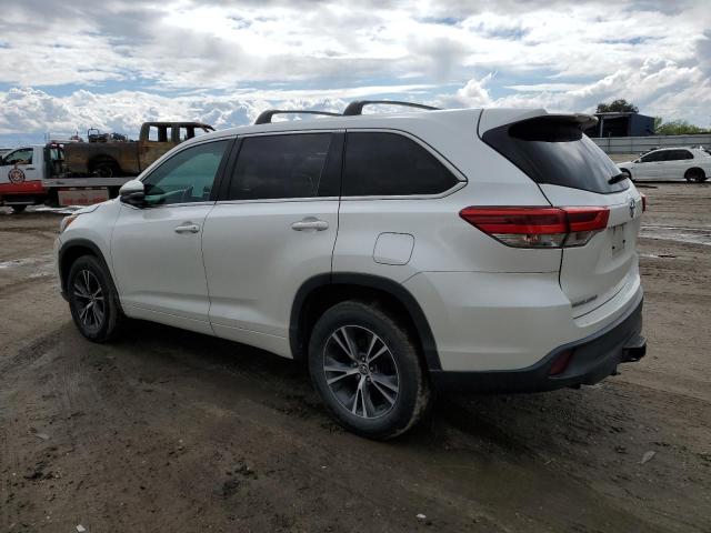 Photo 2 from auction – 2018 TOYOTA HIGHLANDER with VIN 5TDZZRFH1JS270884