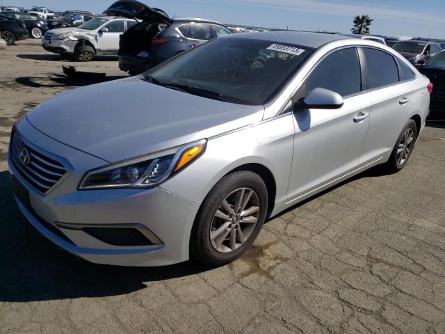 HYUNDAI SONATA SE 2017 with VIN 5NPE24AF6HH486015 - Photo from auction