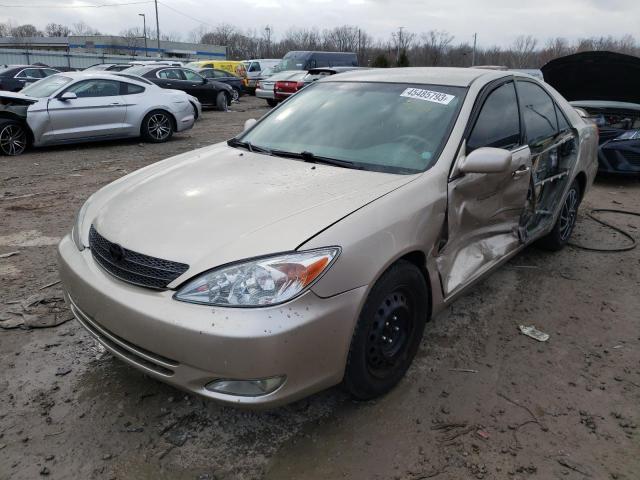 TOYOTA CAMRY LE 2004 with VIN 4T1BE32K94U333026 - Photo from auction