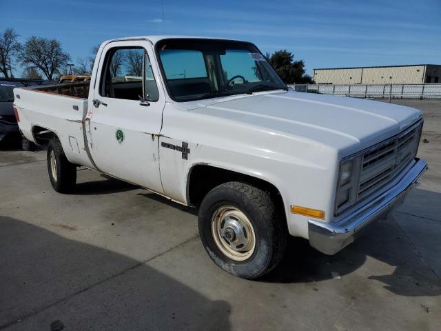 Photo 4 from auction – 1986 CHEVROLET K10 with VIN 1GCEK14L8GJ178740