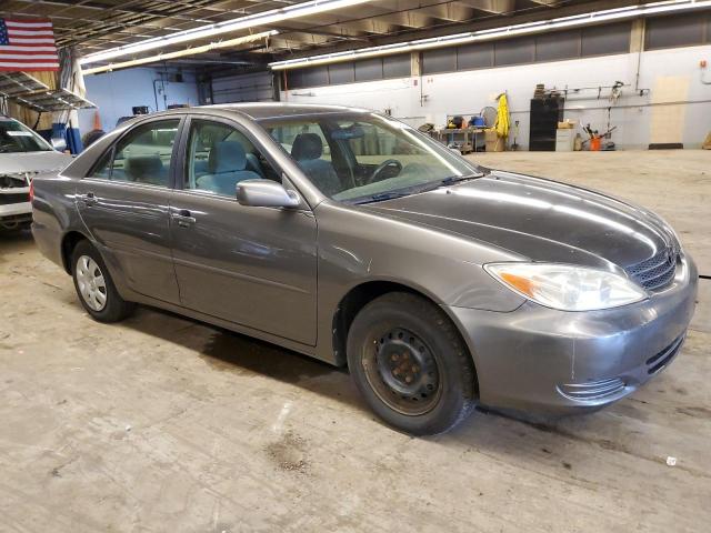Photo 4 from auction – 2004 TOYOTA CAMRY LE with VIN 4T1BE32K94U934663
