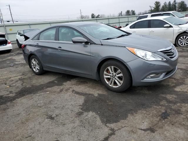 Photo 4 from auction – 2013 HYUNDAI SONATA GLS with VIN 5NPEB4AC8DH810176