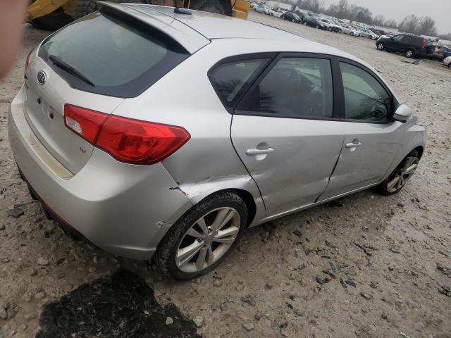 Photo 3 from auction – 2011 KIA FORTE SX with VIN KNAFW5A31B5360265