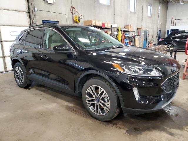 Photo 4 from auction – 2022 FORD ESCAPE SEL with VIN 1FMCU9H96NUB32720