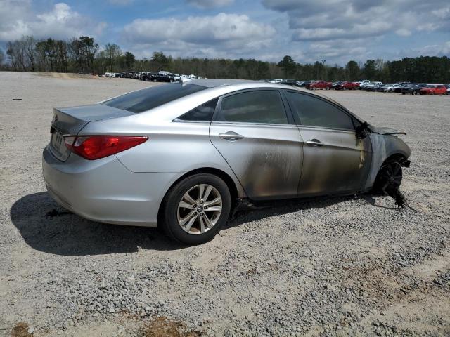 Photo 3 from auction – 2013 HYUNDAI SONATA GLS with VIN 5NPEB4AC1DH720996